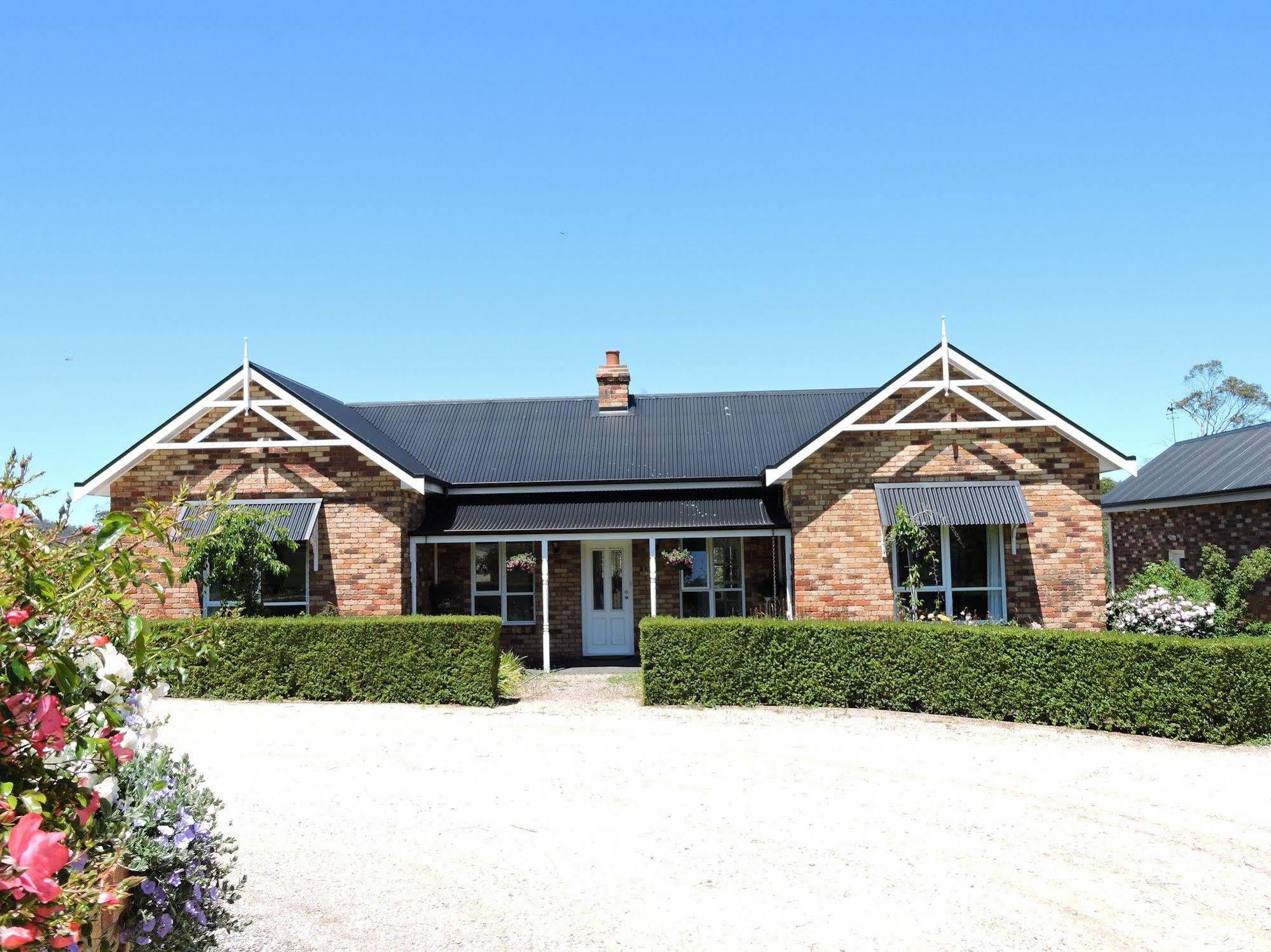 Hazelcreek Cottages Exeter Luaran gambar