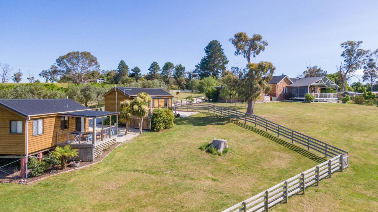 Hazelcreek Cottages Exeter Luaran gambar